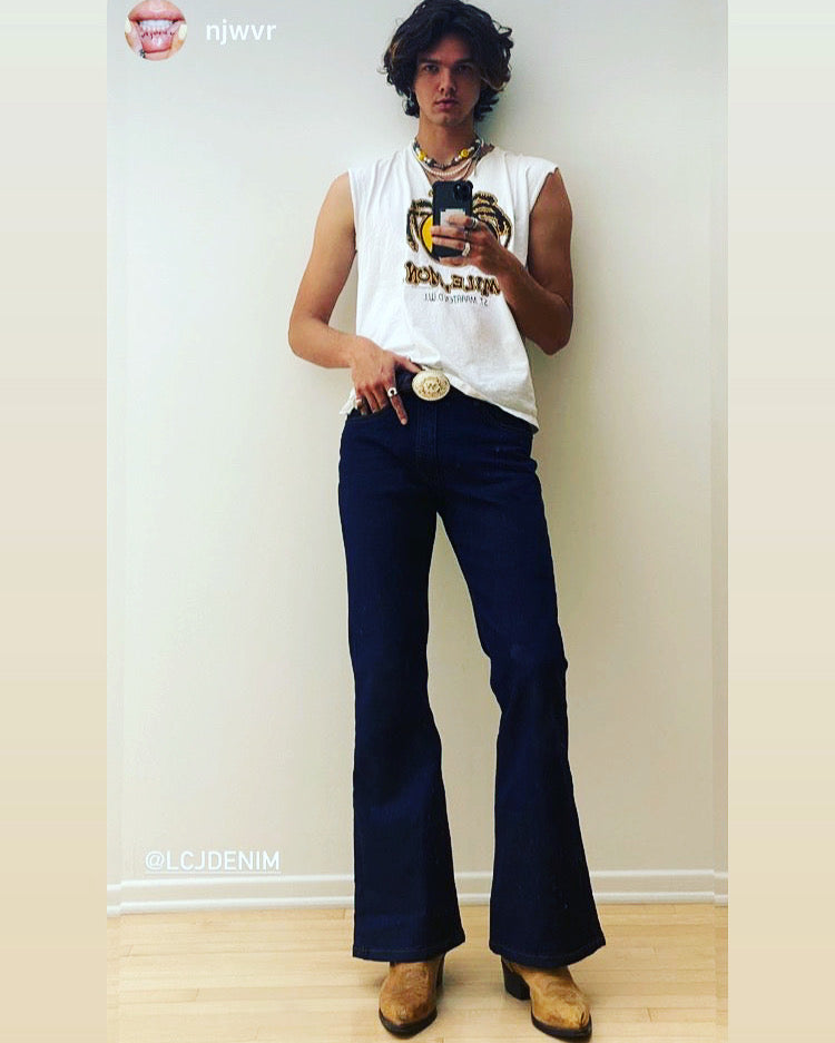How To Wear '70s: bell bottom jeans & flare pants