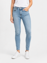 Ladies Skinny Jeans Light Wash by Zabia
